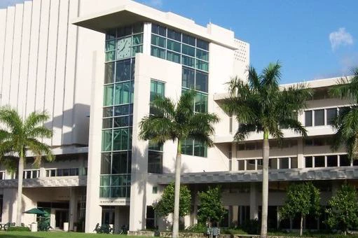 迈阿密大学