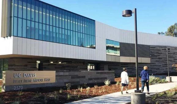 加州大学戴维斯分校